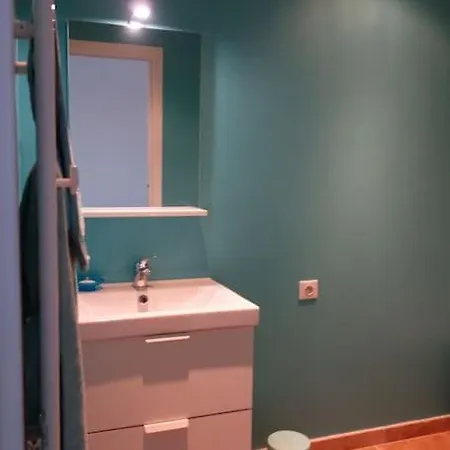 Διαμέρισμα Colline Independant Au Rdc D'une Maison